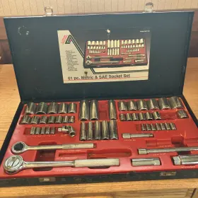 Alltrade #447-t-61 61pc Metric And Sae Socket Set Not Complete