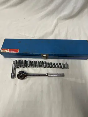 3901 AMERICAN FORGE Drive Socket Set Ratchet