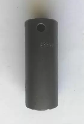 3518 APEX Point Impact Socket Wall Square Drive