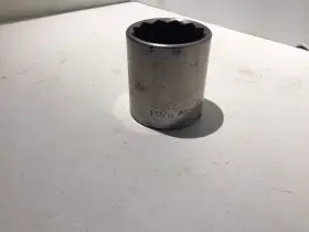 13-158 ARMSTRONG Drive Point Socket #2