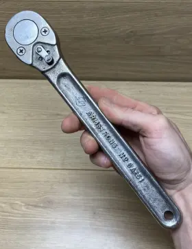 SA-51 ARMSTRONG Ratchet Socket Wrench Drive