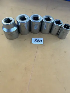 LS1236 BILLINGS Drive Point Socket Set
