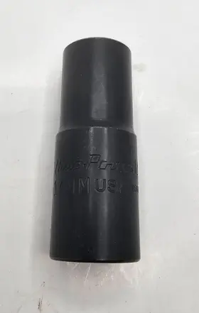 Blue Point Lsr2503 1/2 Inch Drive 17mm Flip And Twist Socket