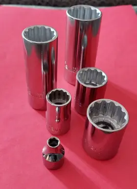 AL26 BONNEY Sockets