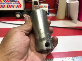 LD34 BONNEY Tools Socket Points Drive