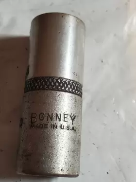 LT20 BONNEY Drive Socket #2