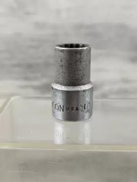 ZA16 BONNEY Bon Socket Point Drive Shallow #3