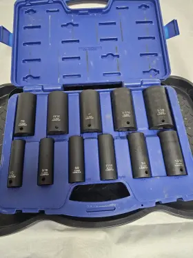 61-0323 CARLYLE Standard Impact Socket Set