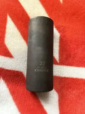 61-4322 CARLYLE Drive Walled Socket