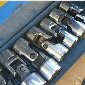 L1284M CHALLENGER Swivel Sockets Et