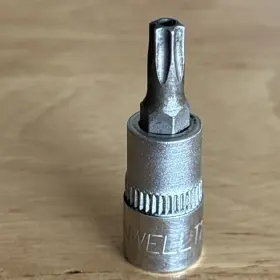 CBST27H0 CORNWELL Torx Tamperproof Bit Driver Socket Drive #3