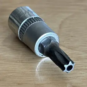 CBST27H0 CORNWELL Torx Tamperproof Bit Driver Socket Drive