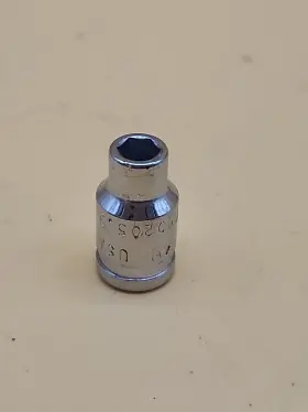 TM-0205.5 CORNWELL Drive Point Socket #2