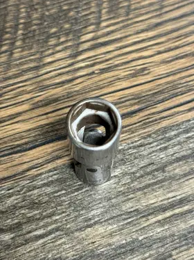 U2220L CORNWELL Tools Point Socket #3
