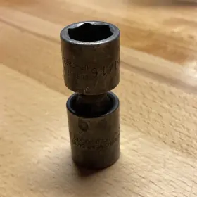UP-2222-R CORNWELL Drive Swivel Impact Socket
