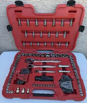 31104 CRAFTSMAN Axess Socket Set