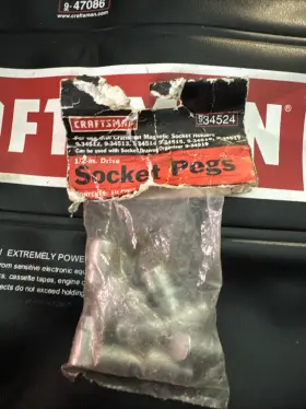 34524 CRAFTSMAN Sears Nos Drive Socket Pegs Magnetic Holders