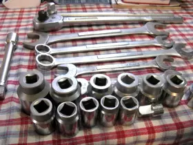4375 CRAFTSMAN Drive Ratchet Socket Set #2