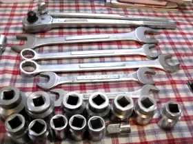 4375 CRAFTSMAN Drive Ratchet Socket Set
