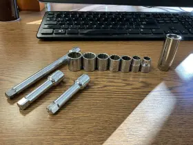 44261-44264 CRAFTSMAN Socket Set Drive Extension