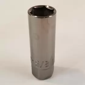 82-031GM CRAFTSMAN Point Drive Spark Plug Socket Boot