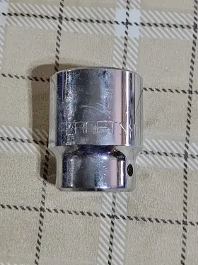 EE-47808 CRAFTSMAN Socket Drive Point Taiwan