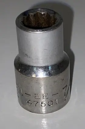 EE47501 CRAFTSMAN Drive Point Socket
