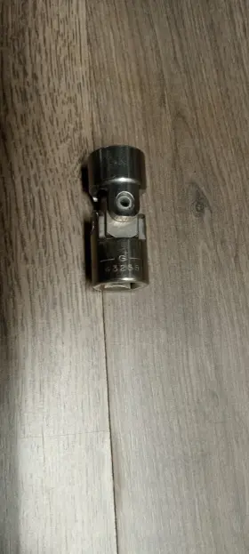G-43255 CRAFTSMAN Drive Point Swivel Socket Flex