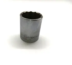 G47513 CRAFTSMAN Drive Point Shallow Socket #3