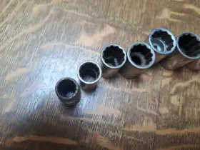 H270 CRAFTSMAN Socket Set Drive Point Husky #3
