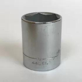 V-44065 CRAFTSMAN Point Drive Shallow Socket #3