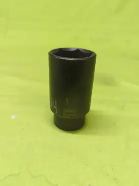 DWMT74658OSP DEWALT Point Drive Impact Socket