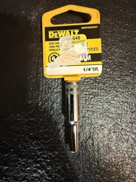 DWMT889350SP DEWALT Drive Plates Socket Nos