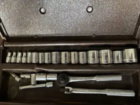 91-524 EASCO Nos Tools Socket Set Ratchet