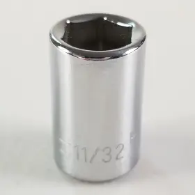 20011 HUSKY Point Drive Shallow Socket