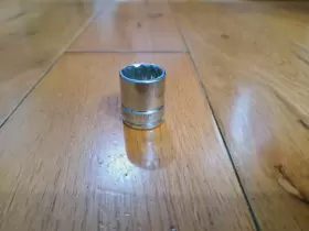 21513 HUSKY Drive Point Shallow Socket #3