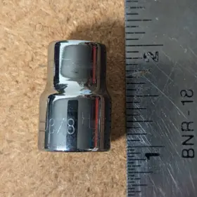 22012 HUSKY Socket Point Drive