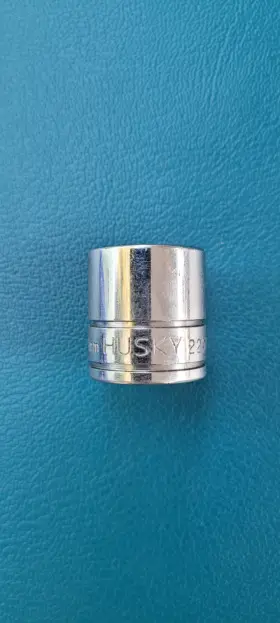 22518 HUSKY Shallow Socket Drive Point
