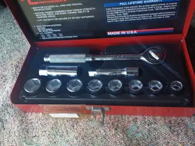 40503 HUSKY Drive Socket Set #2