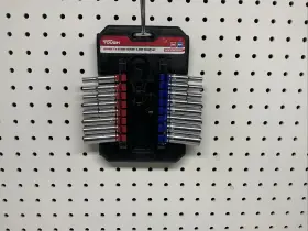 5820 HYPERTOUGH Socket Set