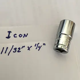 S1SS34 ICON Standard Socket