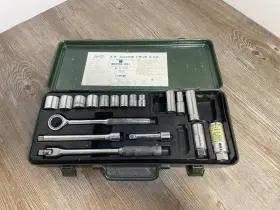 SS-2400 INDUSTRIAL TOOLS Square Drive Socket Set Incomplete