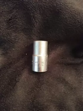 999383R1 INTERNATIONAL HARVESTER Point Drive Socket #2