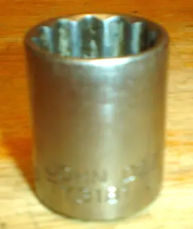 TY3181 JOHN DEERE Drive Shallow Socket Ty John-deere