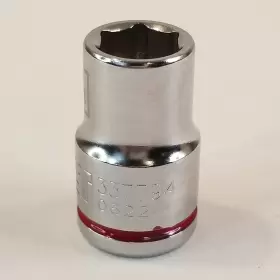 337794 KOBALT Point Drive Shallow Socket #3