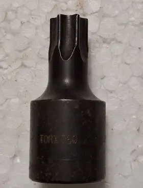Lisle 083045265207 - Individual 1/2 Inch Drive Torx Socket T-60