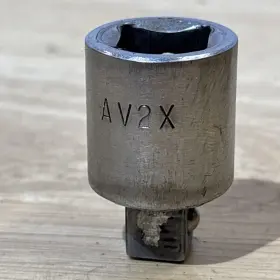 AV2X MAC TOOLS Drive Male Reducing Socket Adapter Sabina #2