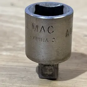 AV2X MAC TOOLS Drive Male Reducing Socket Adapter Sabina