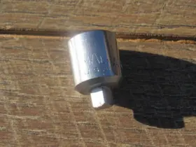 AX-2M MAC TOOLS Drive Square Adapter Reducer Ax