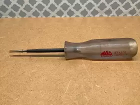 ET123D MAC TOOLS Light Repair